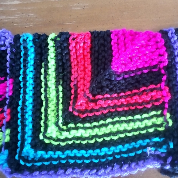 Kids block scarf - Picture 5 of 6